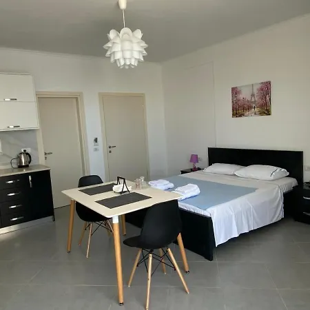 Terrace View Apartment *