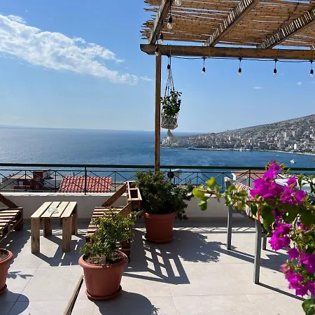 Terrace View Apartment *